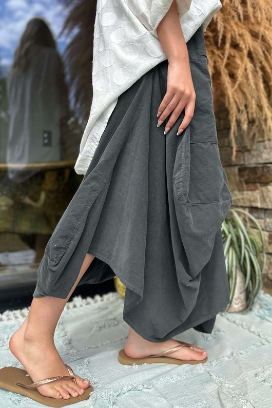 Made in Italy Dalston Needlecord Parachute Skirt Graphite /8 =